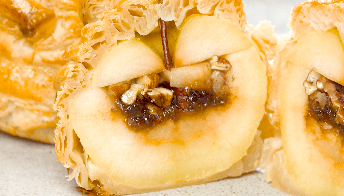 Fruits feuilletés farcis aux noix de pécan et au Nutella